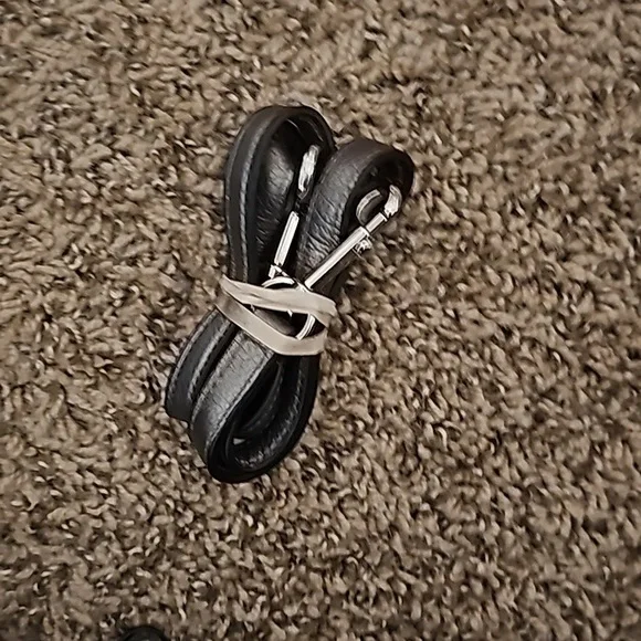 Great condition large gunmetal grey coach bag. - Picture 4 of 5